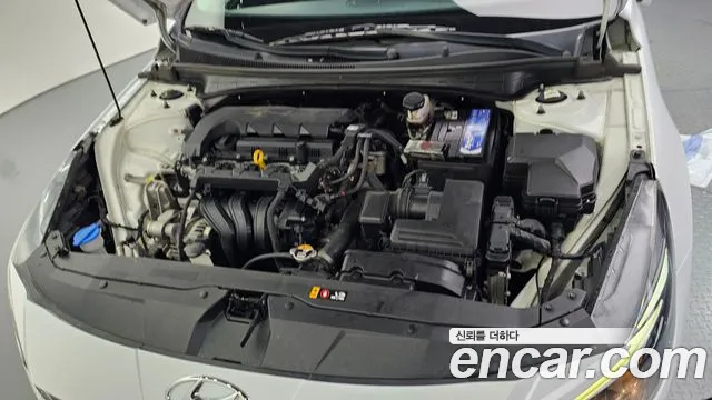 Hyundai Avante 2021 thumb 6