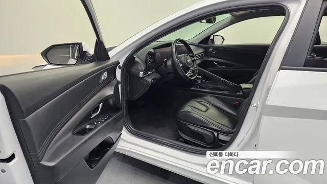 Hyundai Avante 2021 thumb 10