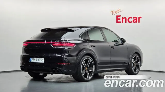 Porsche Cayenne 2020 thumb 2