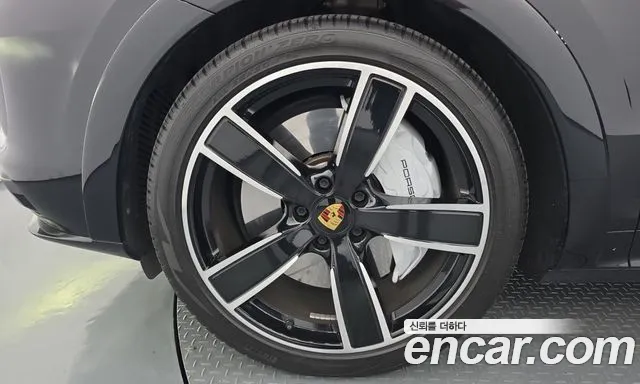 Porsche Cayenne 2020 thumb 5