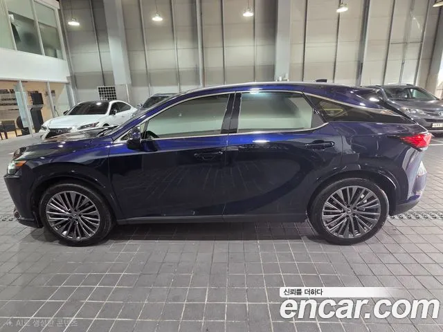 Lexus RX 2025 thumb 4