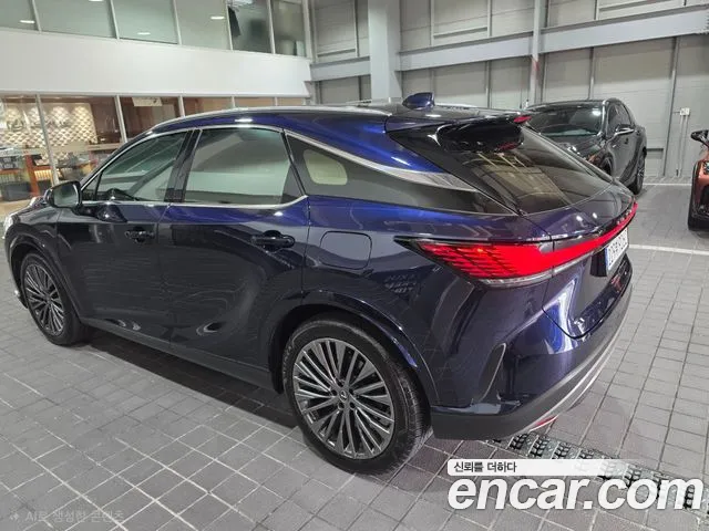 Lexus RX 2025 thumb 5