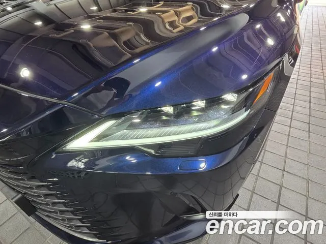 Lexus RX 2025 thumb 8