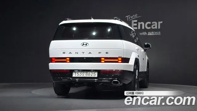 Hyundai Santa Fe 2023 thumb 3