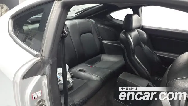 Hyundai Tuscani 2007 thumb 11