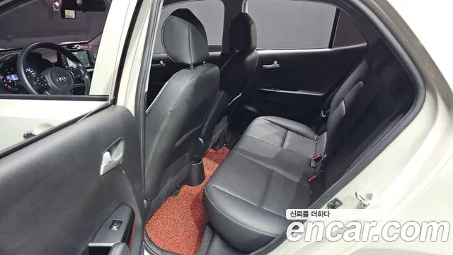 Kia Morning 2018 thumb 10