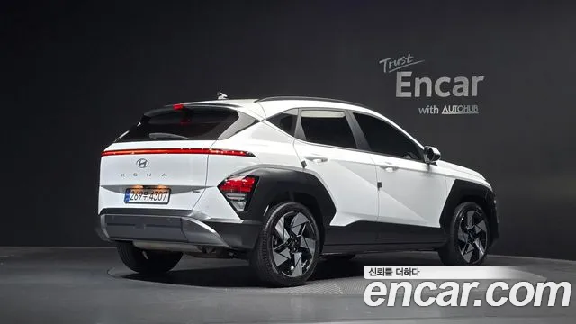 Hyundai Kona 2023 thumb 2