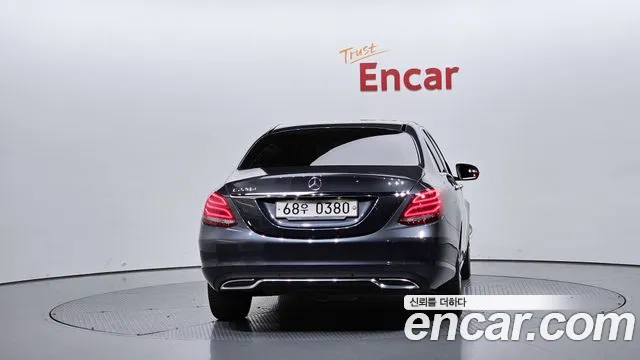 Mercedes-Benz C-Класс 2016 thumb 3