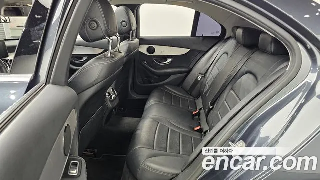 Mercedes-Benz C-Класс 2016 thumb 10