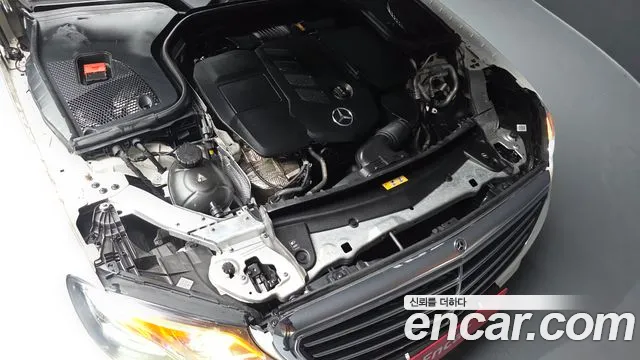 Mercedes-Benz E-Класс 2018 thumb 6