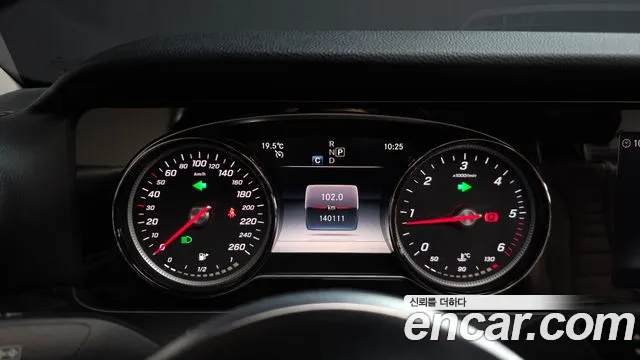 Mercedes-Benz E-Класс 2018 thumb 8
