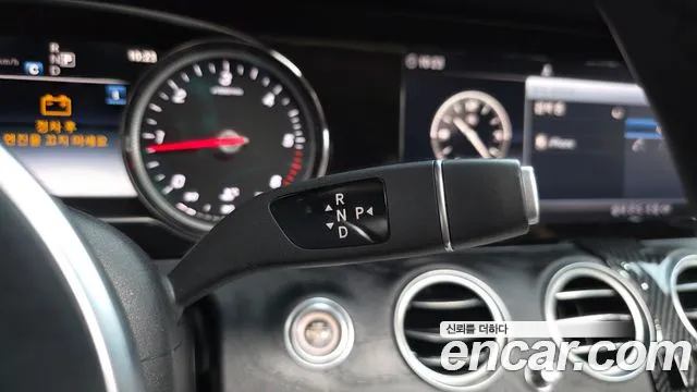 Mercedes-Benz E-Класс 2018 thumb 9