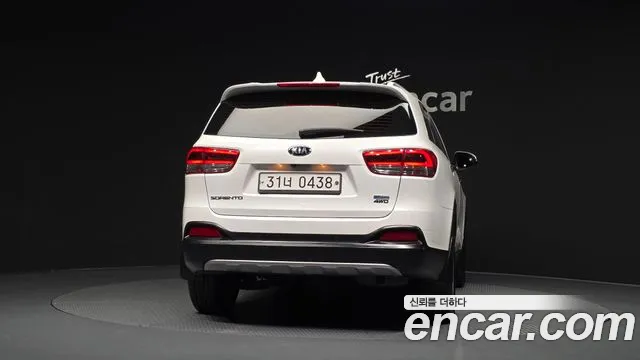 Kia Sorento 2016 thumb 4