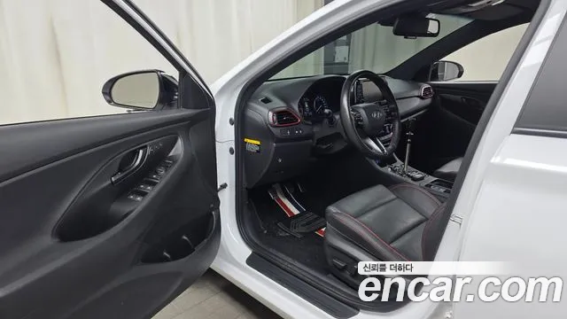 Hyundai i30 2019 thumb 10