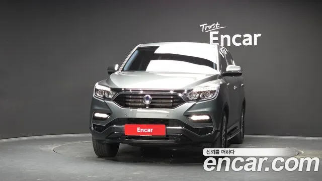 KG_Mobility_Ssangyong Rexton 2018 thumb 3