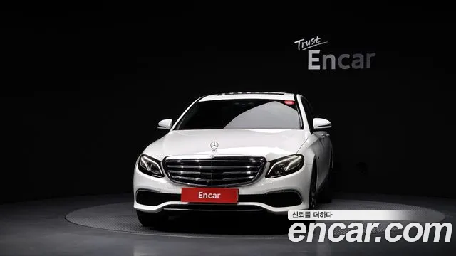 Mercedes-Benz E-Класс 2020 thumb 3