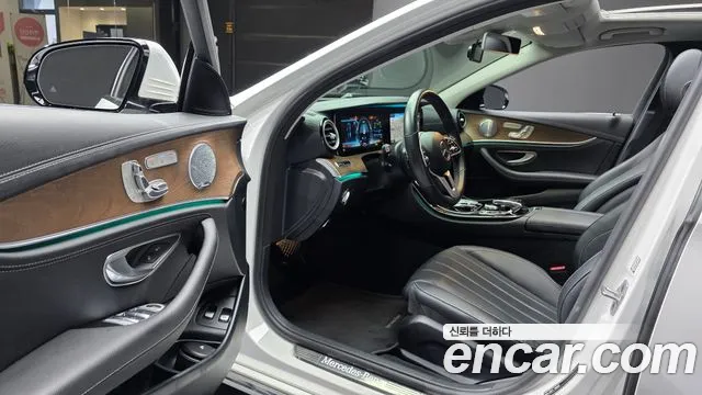 Mercedes-Benz E-Класс 2020 thumb 10