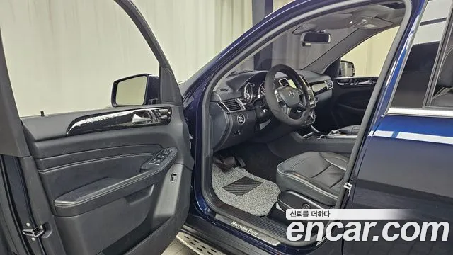 Mercedes-Benz M-class 2014 thumb 10