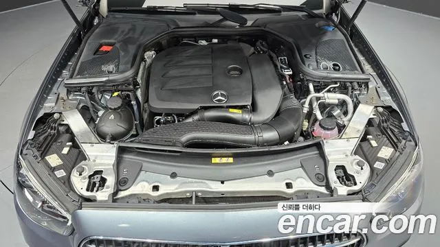 Mercedes-Benz E-Класс 2021 thumb 6