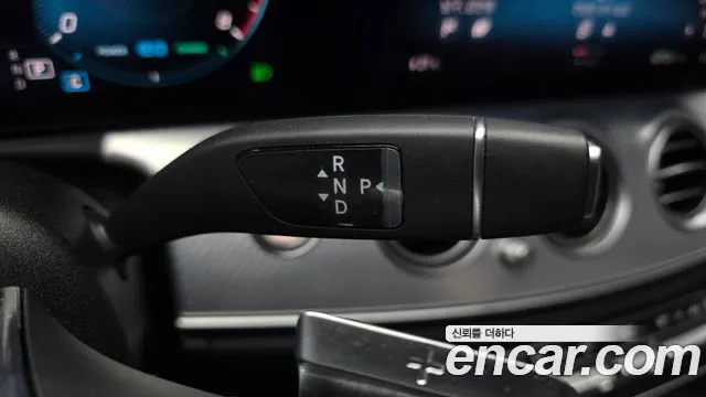 Mercedes-Benz E-Класс 2021 thumb 9