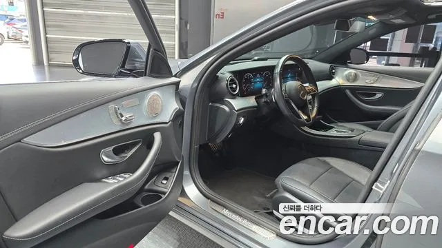 Mercedes-Benz E-Класс 2021 thumb 10