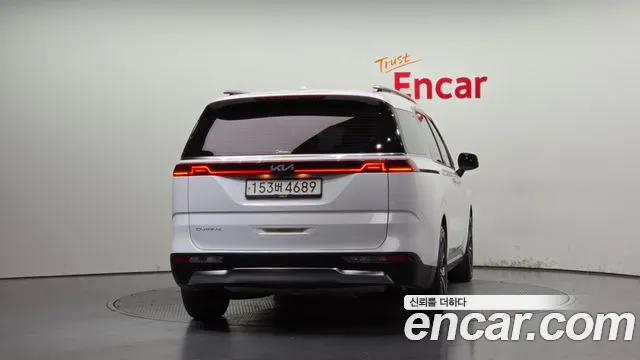 Kia Carnival 2022 thumb 4