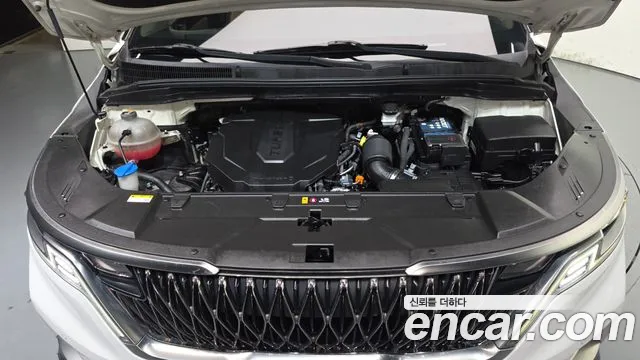 Kia Carnival 2022 thumb 6