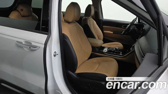Kia Carnival 2022 thumb 12