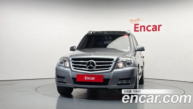 Mercedes-Benz GLK-Class 2011 thumb 3