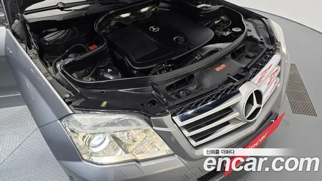 Mercedes-Benz GLK-Class 2011 thumb 6