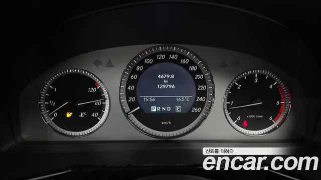 Mercedes-Benz GLK-Class 2011 thumb 8