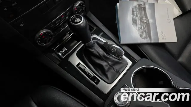 Mercedes-Benz GLK-Class 2011 thumb 9