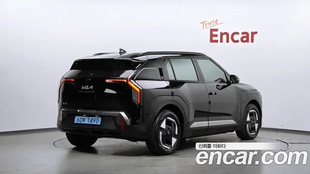 Kia EV3 2025 thumb 2