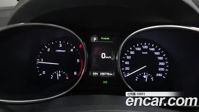 Hyundai Santa Fe 2016 thumb 8