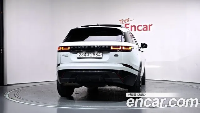 Land Rover Range Rover Velar 2019 thumb 4