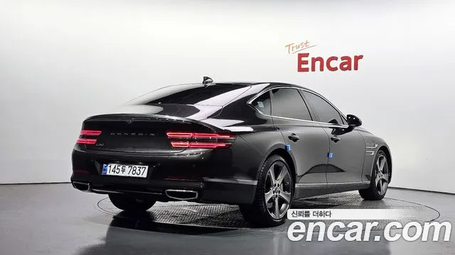 Genesis G80 2023 thumb 2
