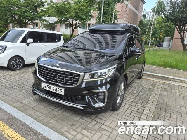 Kia Carnival 2019 thumb 11