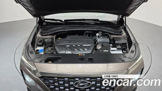 Hyundai Santa Fe 2018 thumb 6