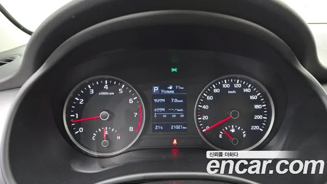 Kia Stonic 2019 thumb 8