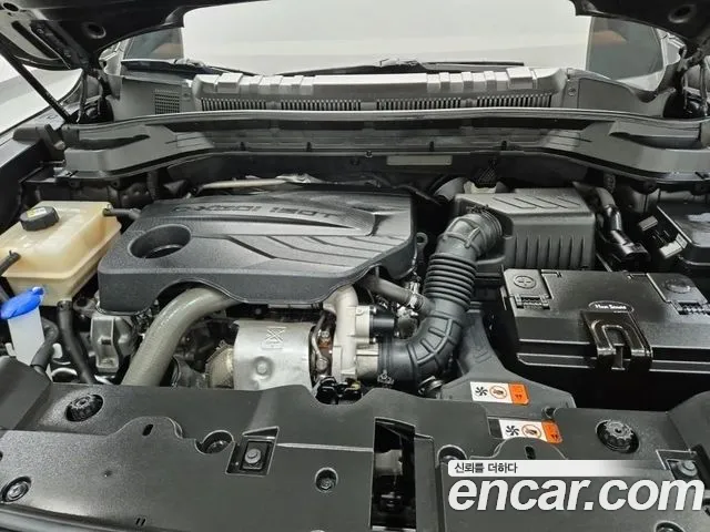 KG_Mobility_Ssangyong Torres 2022 thumb 5