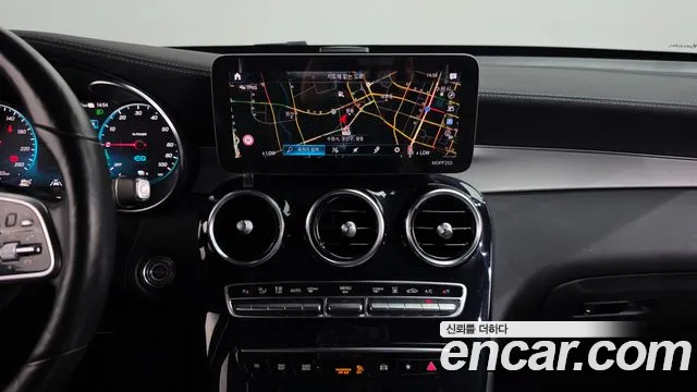 Mercedes-Benz GLC 2020 thumb 11