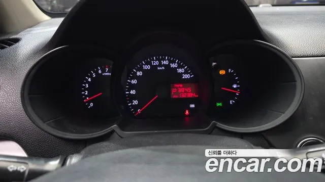 Kia Morning 2011 thumb 8