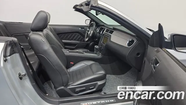 Ford Mustang Mach-E 2010 thumb 11