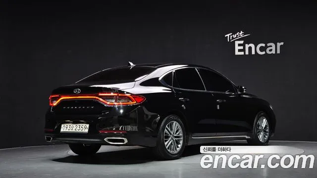 Hyundai Grandeur 2018 thumb 2