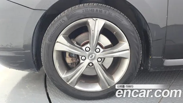 Renault-KoreaSamsung Latitude 2013 thumb 5