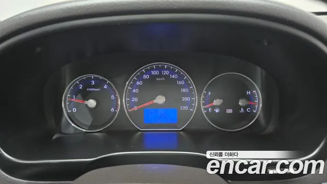 Hyundai Santa Fe 2009 thumb 8