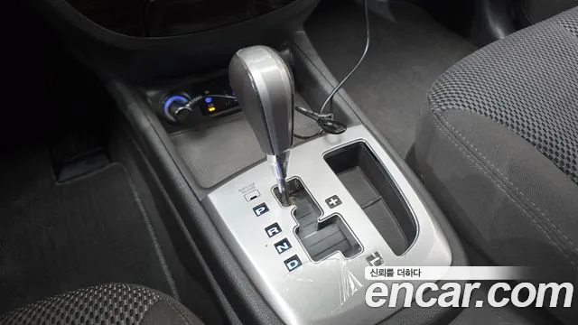 Hyundai Santa Fe 2009 thumb 9
