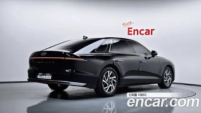 Hyundai Grandeur 2023 thumb 2