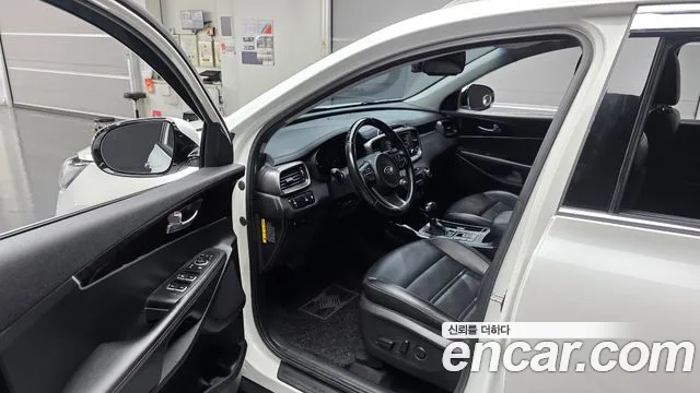 Kia Sorento 2015 thumb 10