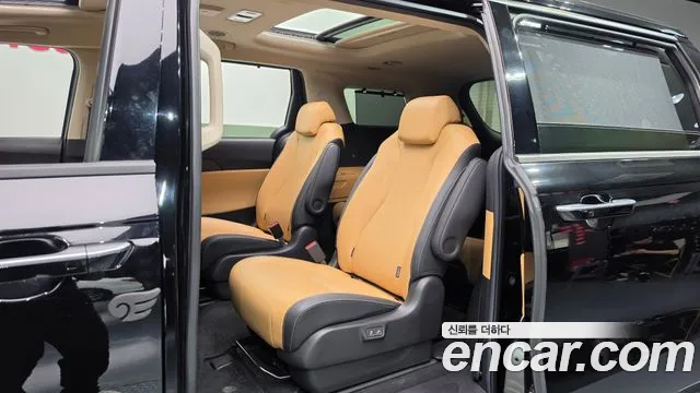 Kia Carnival 2020 thumb 11